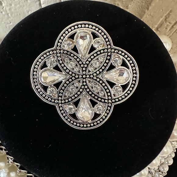 Premier Designs Pearl and Silver Toned Layered Necklaces with Enhancement Pin - Picture 8 of 10